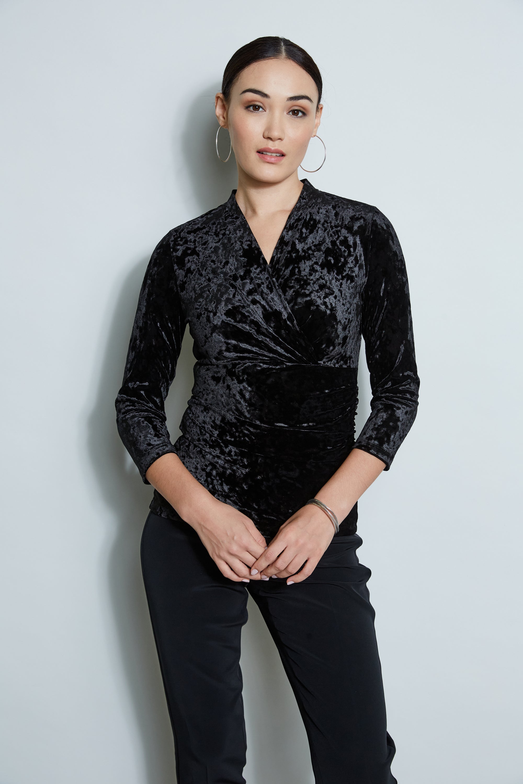 Crushed Velvet Ruched Knit | Elie Tahari BLACK