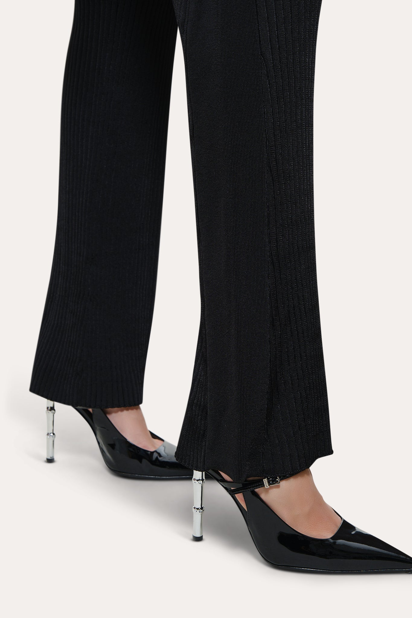 Roxanne Ribbed Flare Pant | Elie Tahari BLACK