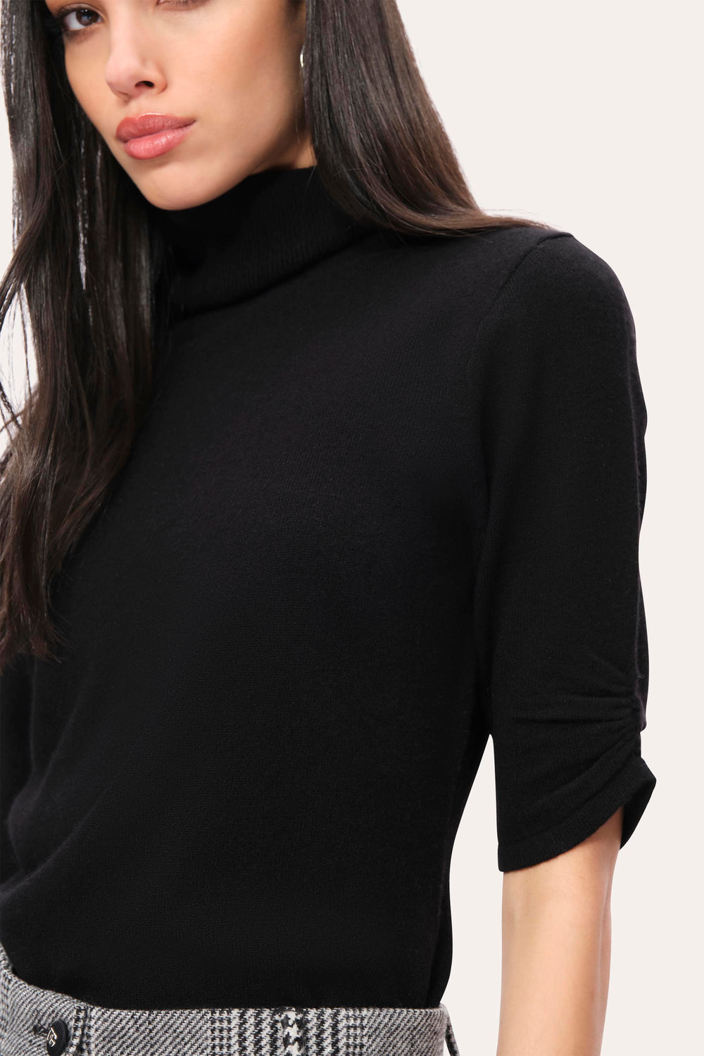 Cash-Wool Sweater | Elie Tahari BLACK