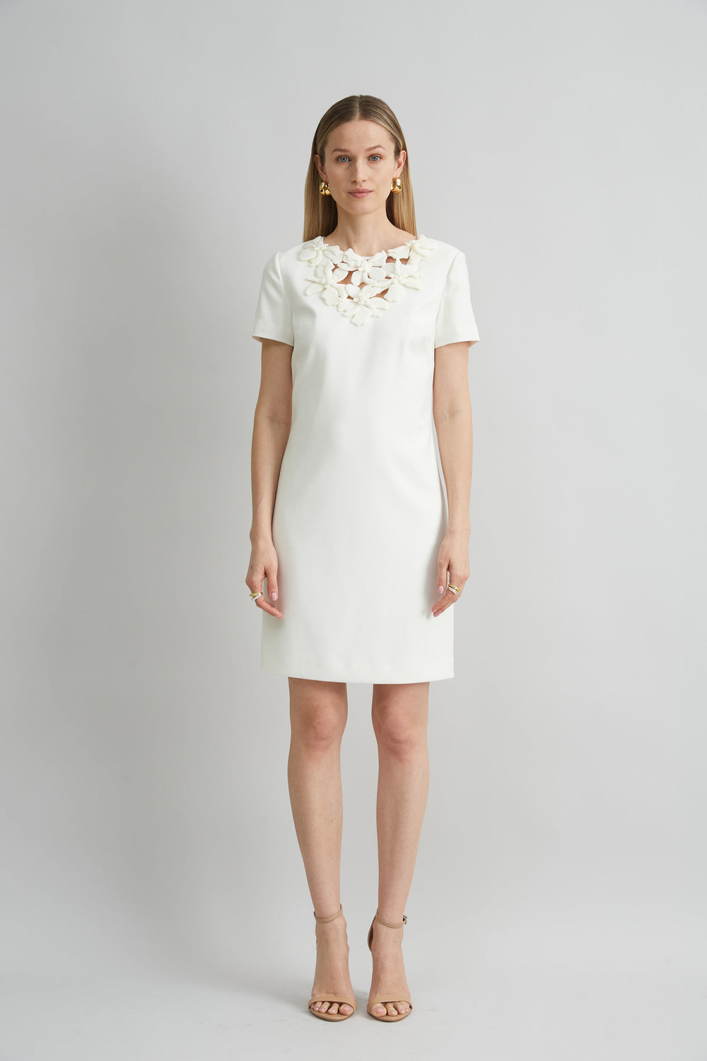 Short Sleeve Flower Applique Dress | Elie Tahari FOAM