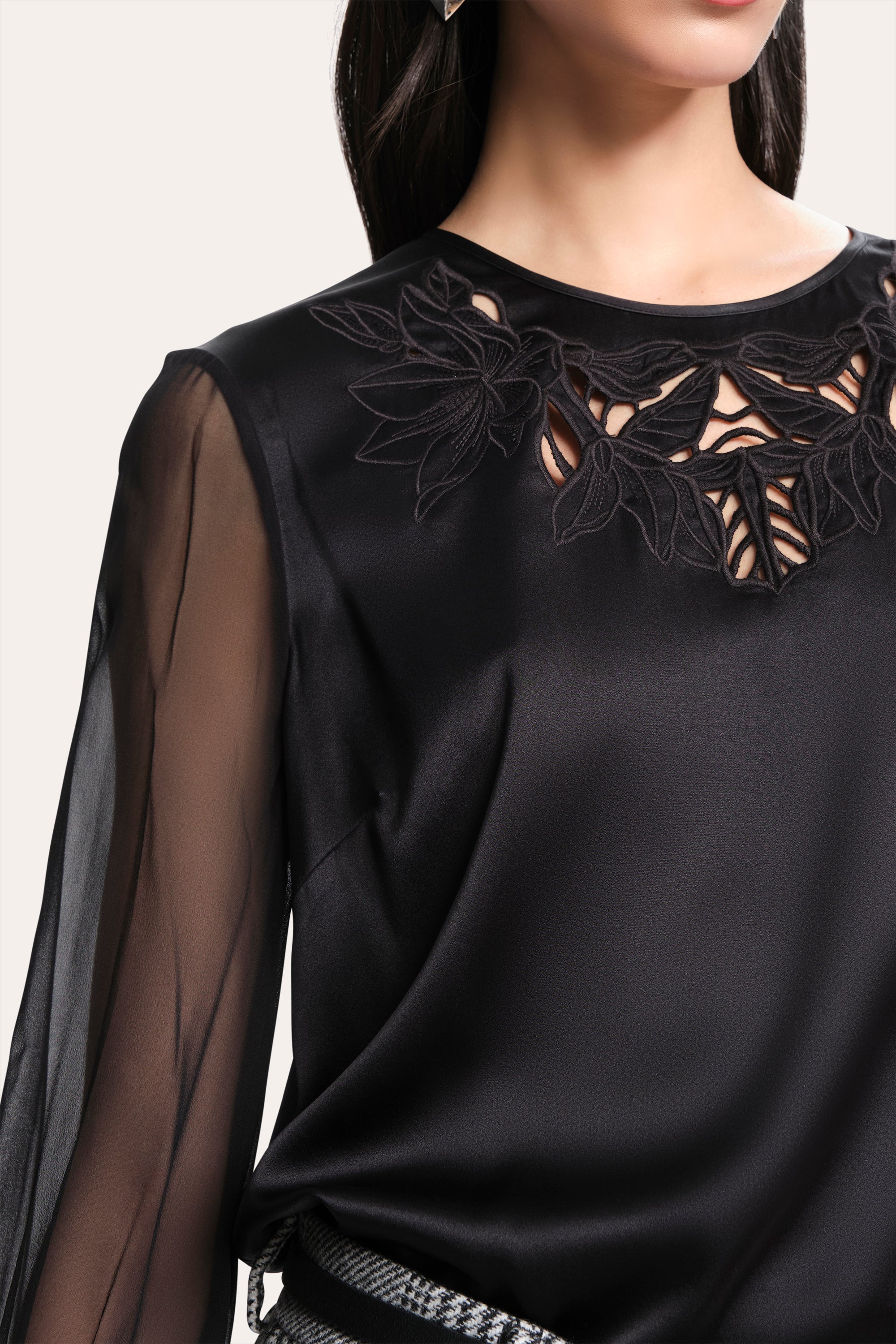 Olivia Silk Blouse | Elie Tahari BLACK