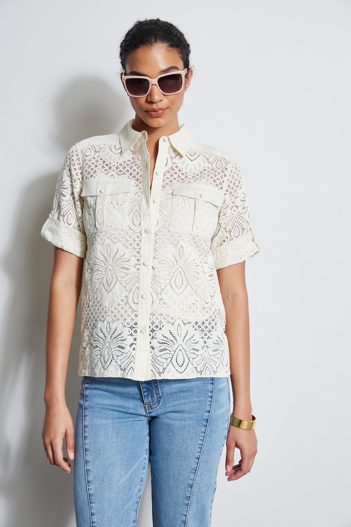 Short Sleeve Lace Utility Shirt | Elie Tahari SAND