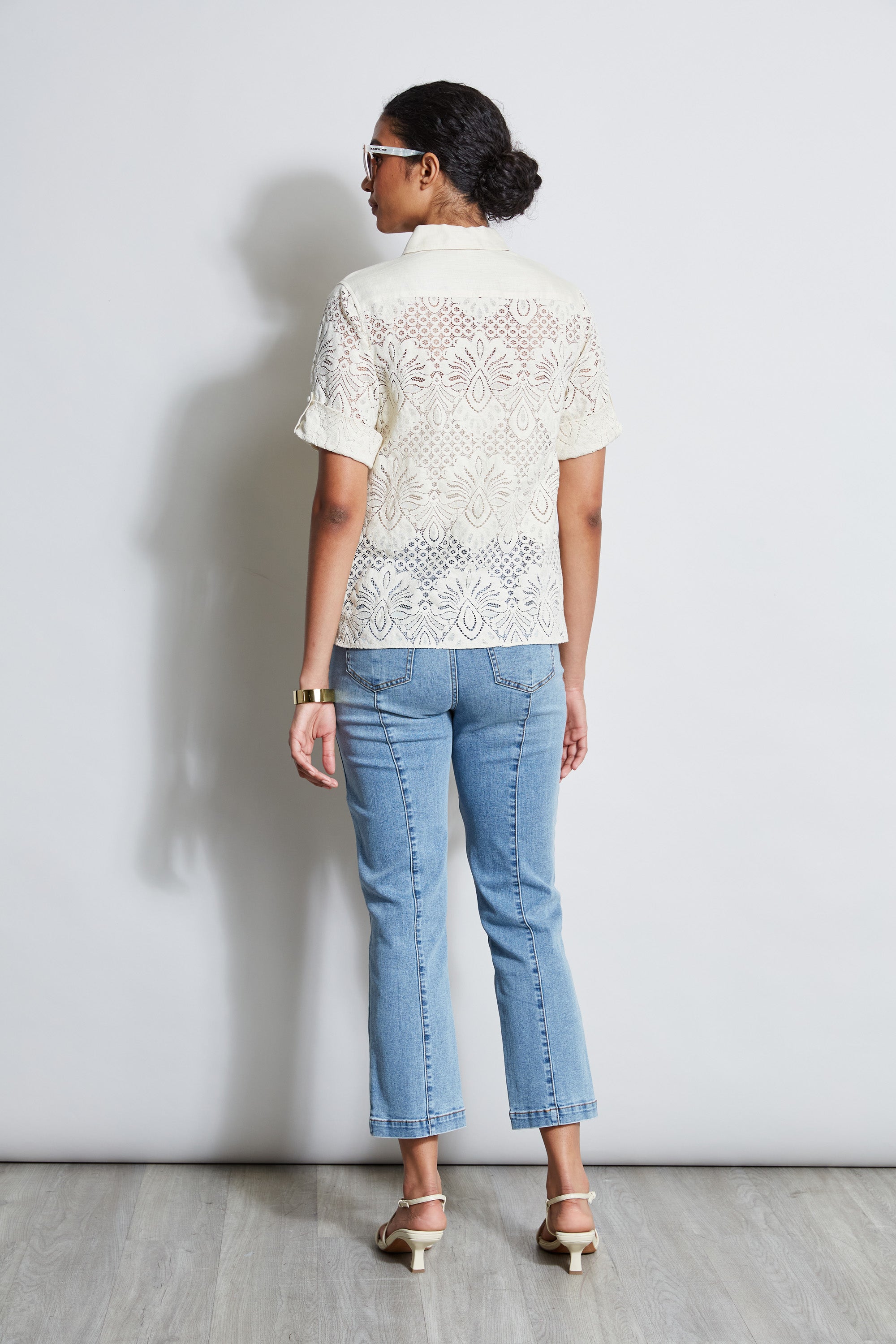 Short Sleeve Lace Utility Shirt | Elie Tahari SAND
