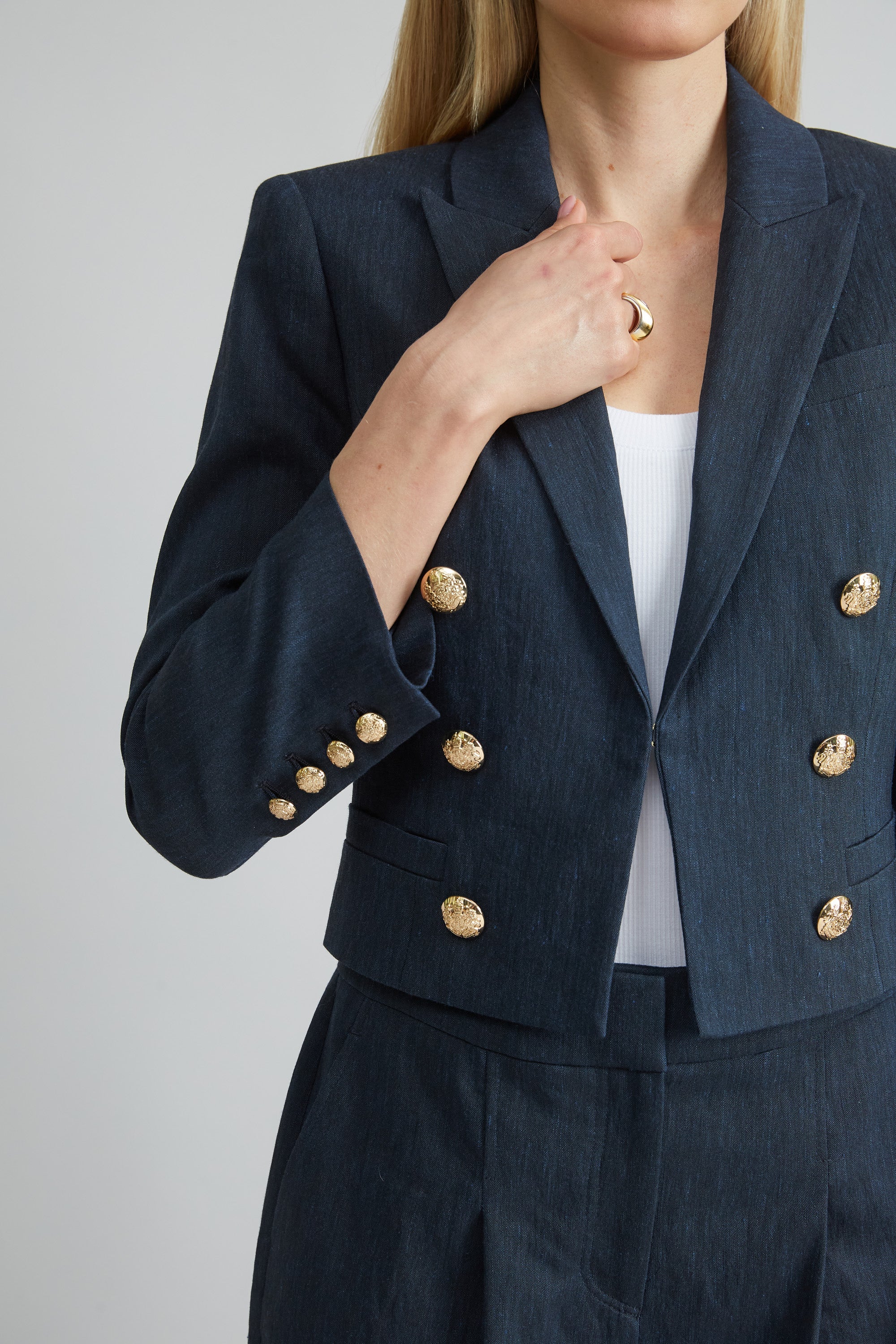 Cropped Linen Jacket | Elie Tahari STARGAZER