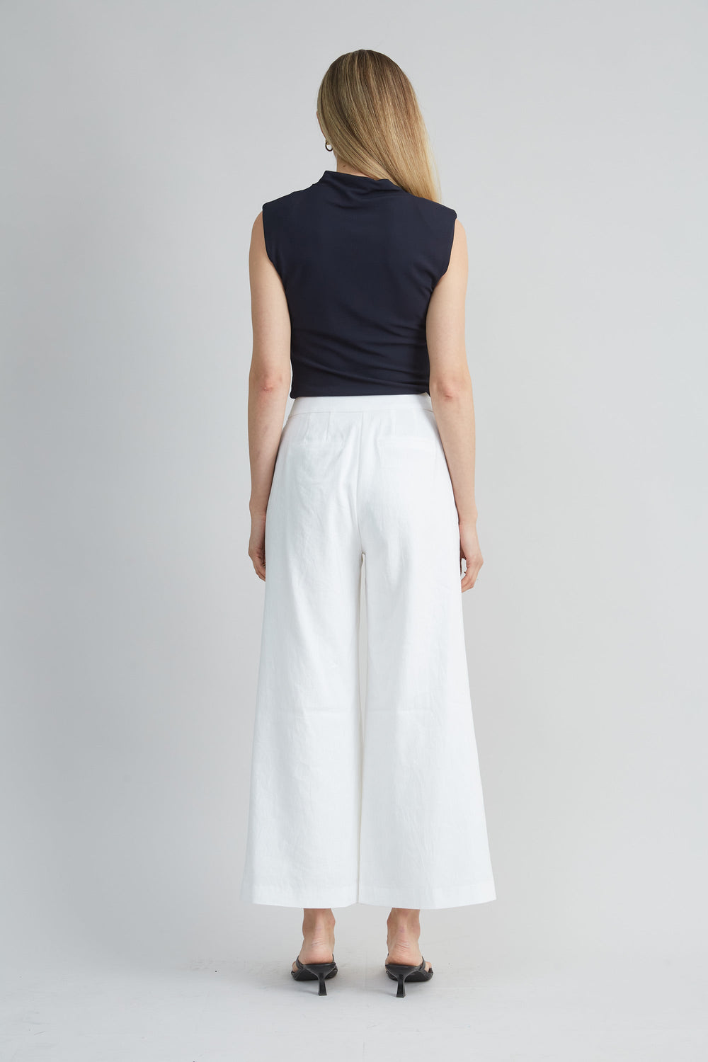Pleated Linen Pant | Elie Tahari WHITE