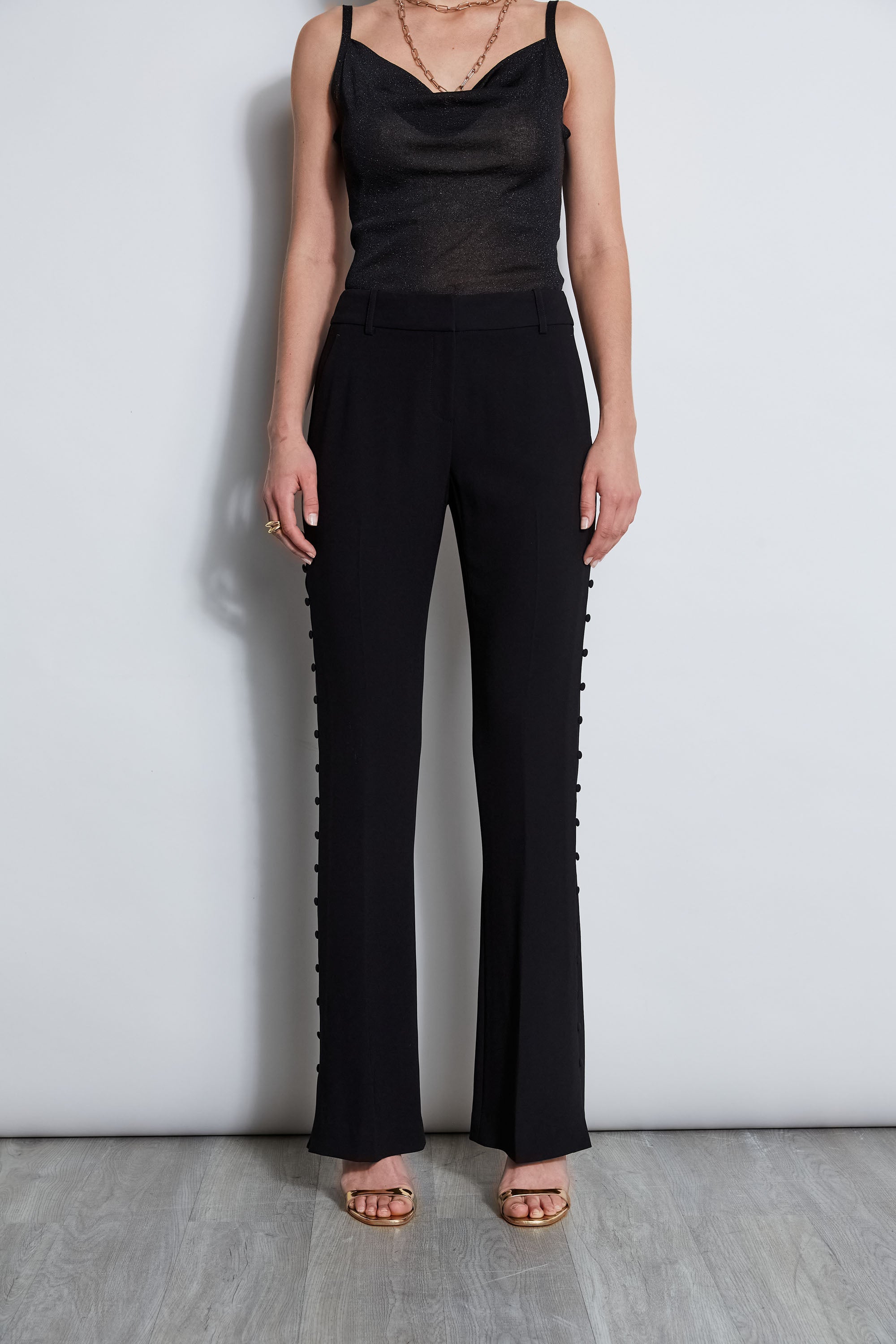 Side Button Crepe Pant | Elie Tahari BLACK