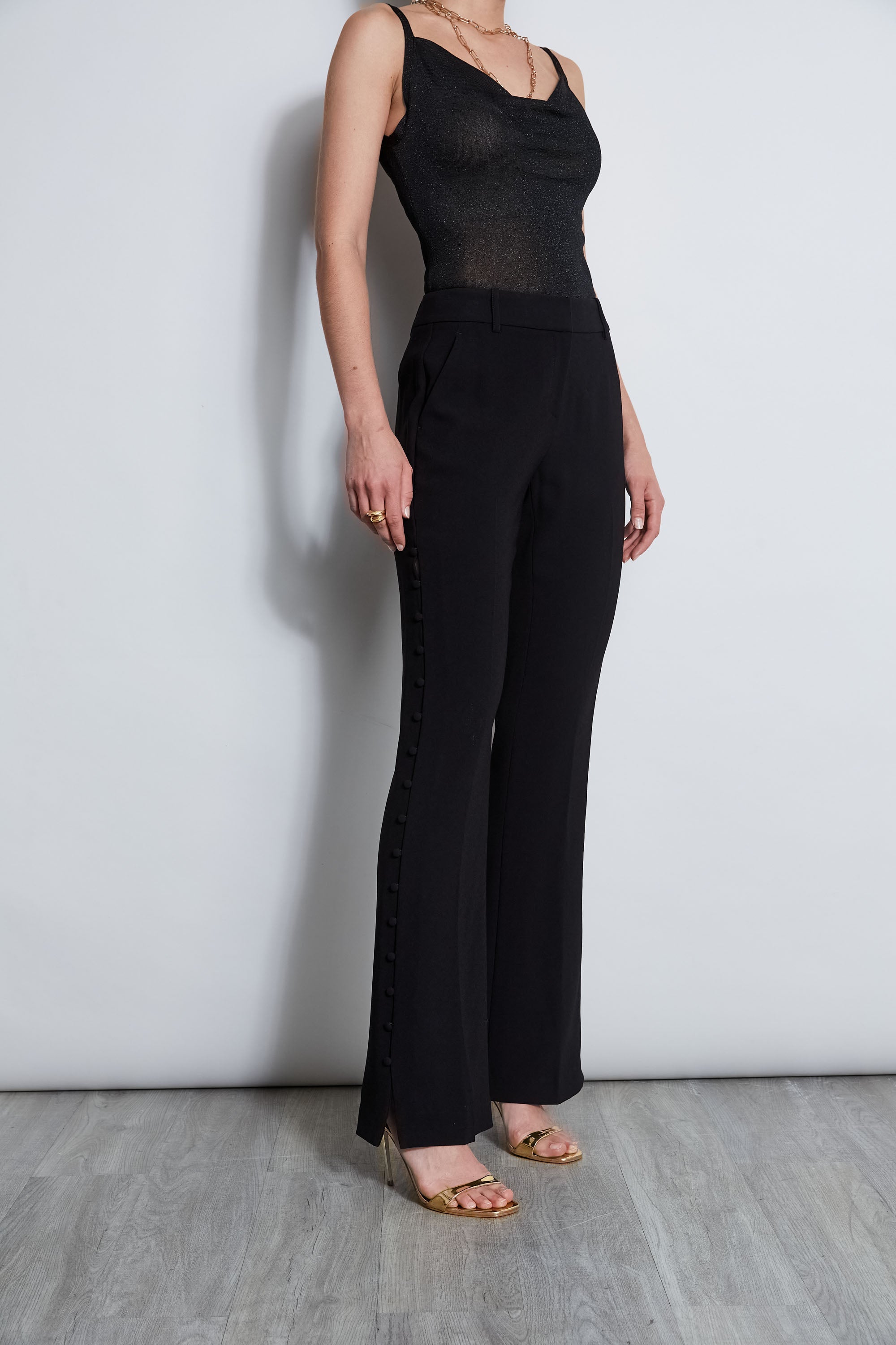 Side Button Crepe Pant | Elie Tahari BLACK