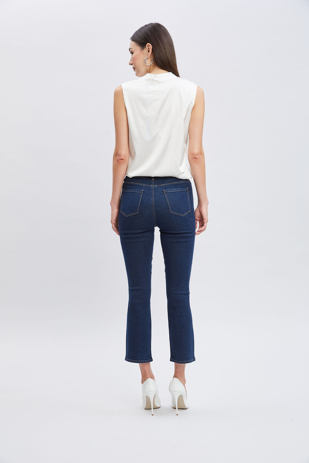 Micro Flare Cropped Jeans | Elie Tahari DARK WASH