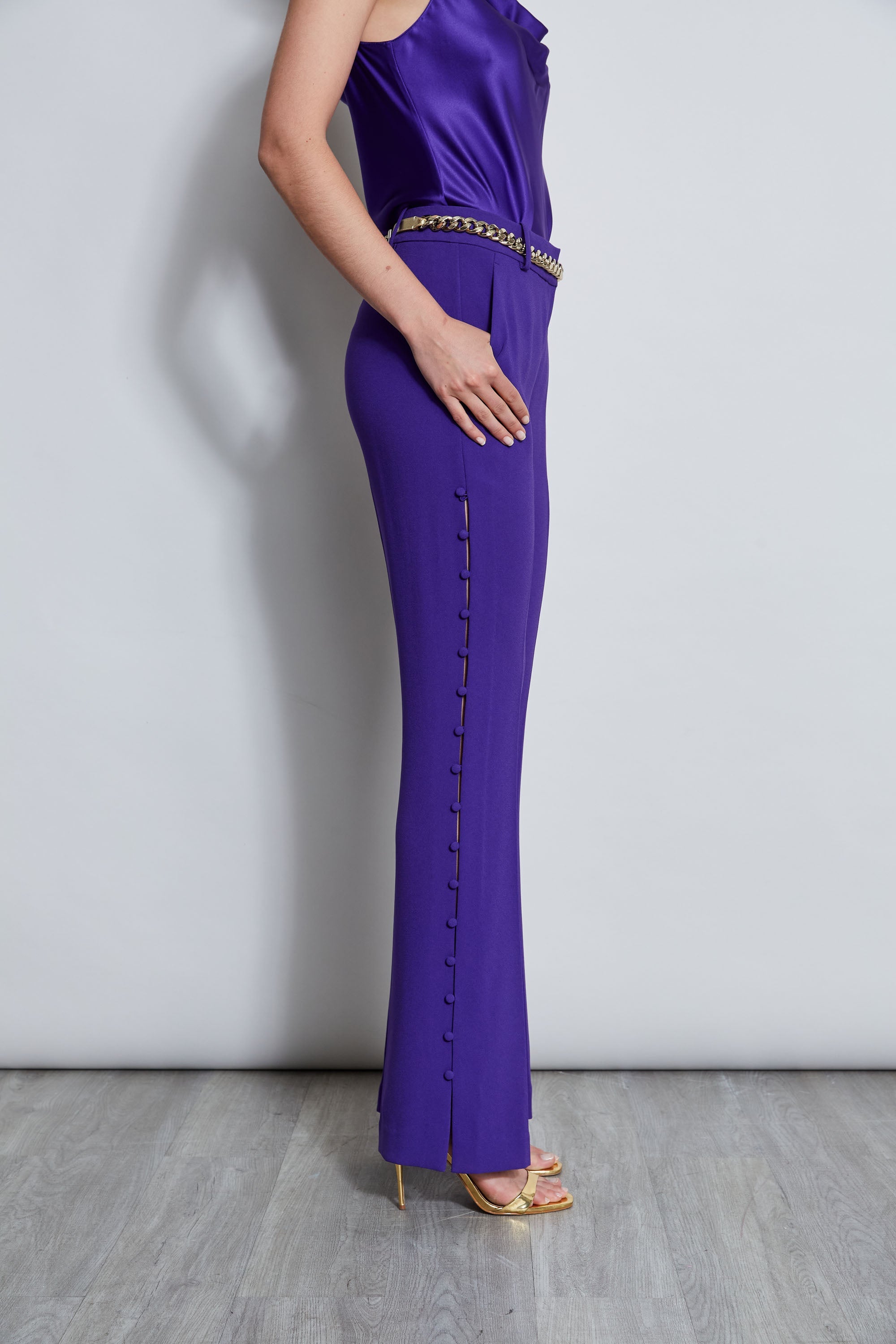 Side Button Crepe Pant | Elie Tahari GRAPE
