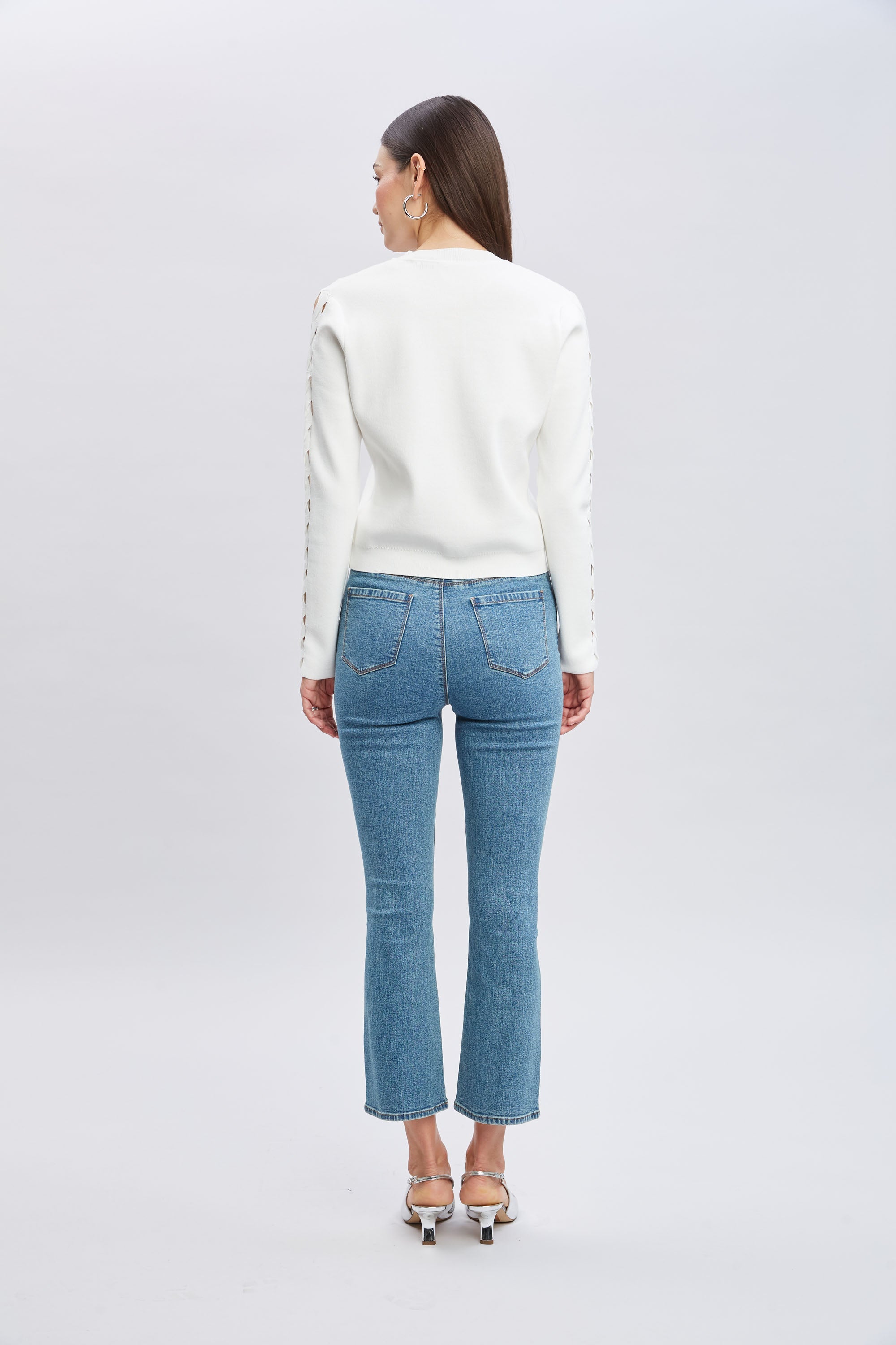 Micro Flare Cropped Jeans | Elie Tahari MEDIUM WASH
