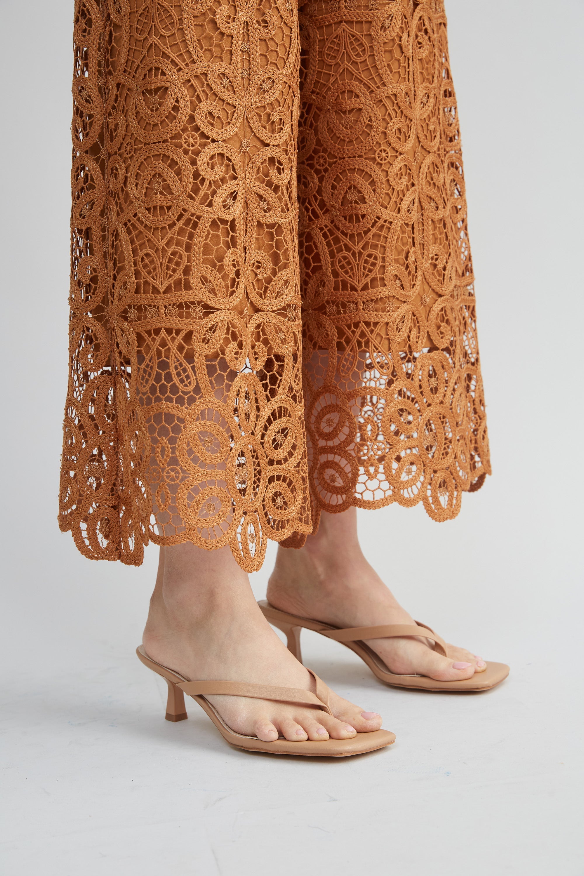 Lace Palazzo Pant | Elie Tahari CARAMEL