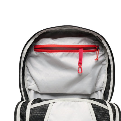 Black Diamond Women's Pursuit 15 Backpack