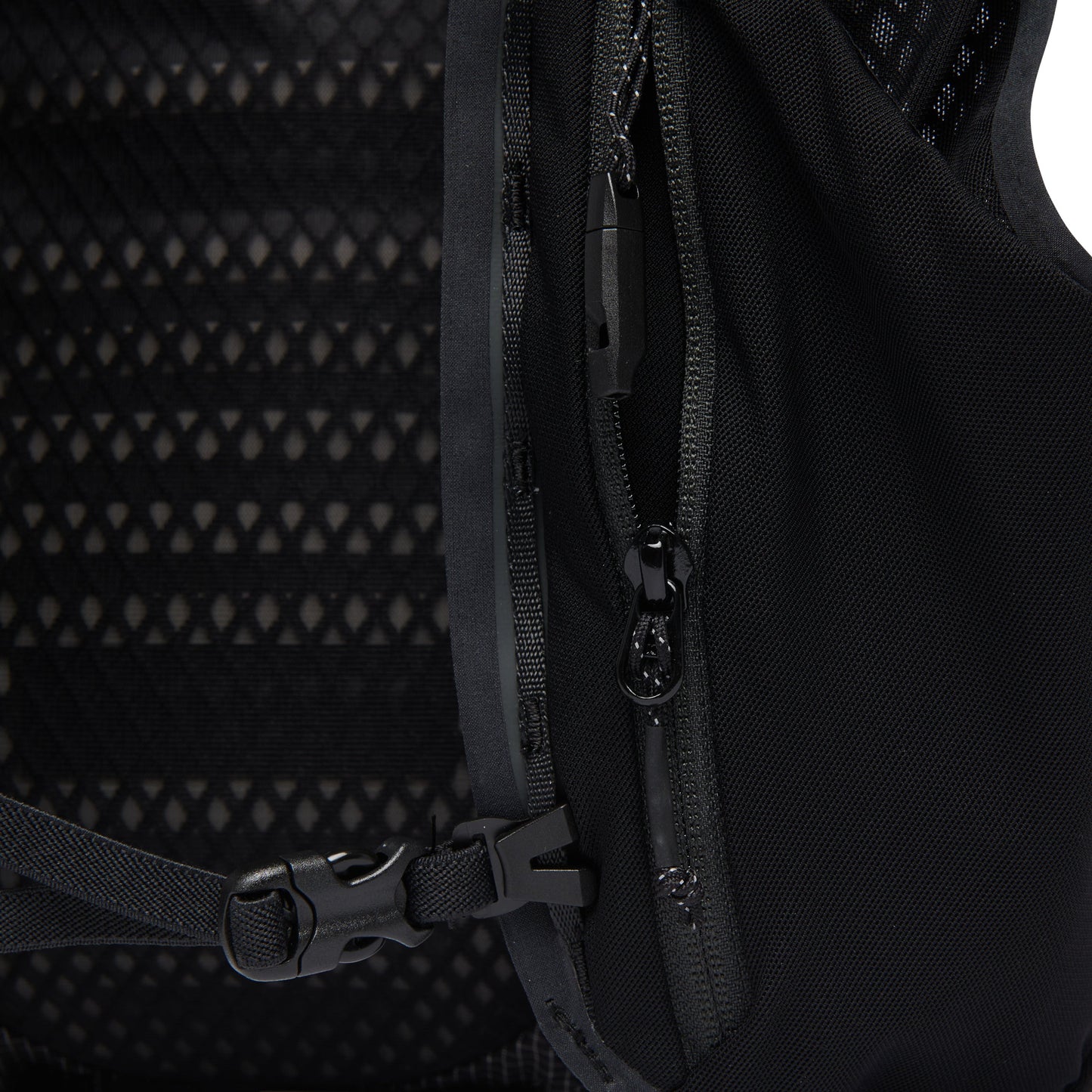 Black Diamond Distance 8 Backpack - Past Season
