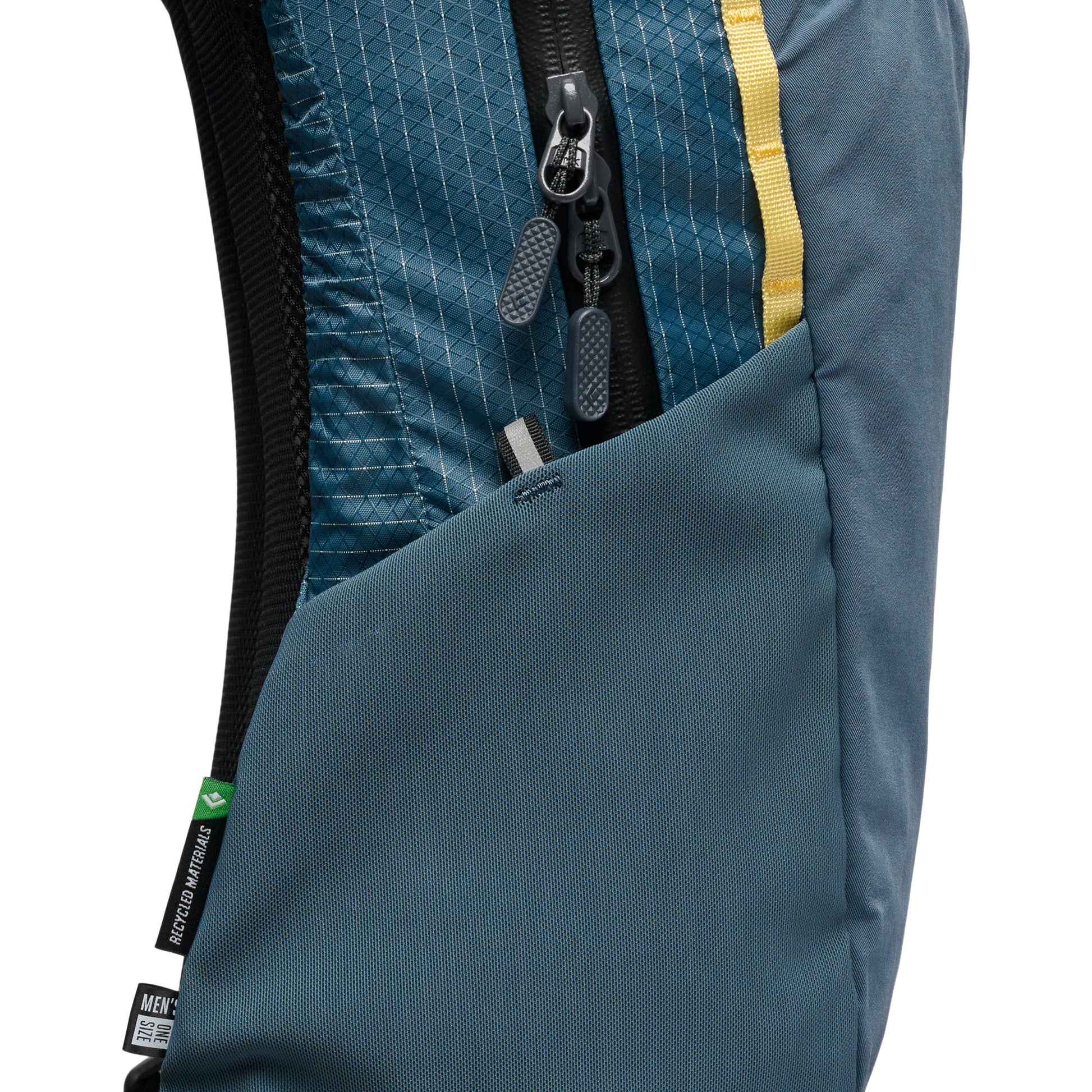 Black Diamond Pursuit 15 Backpack